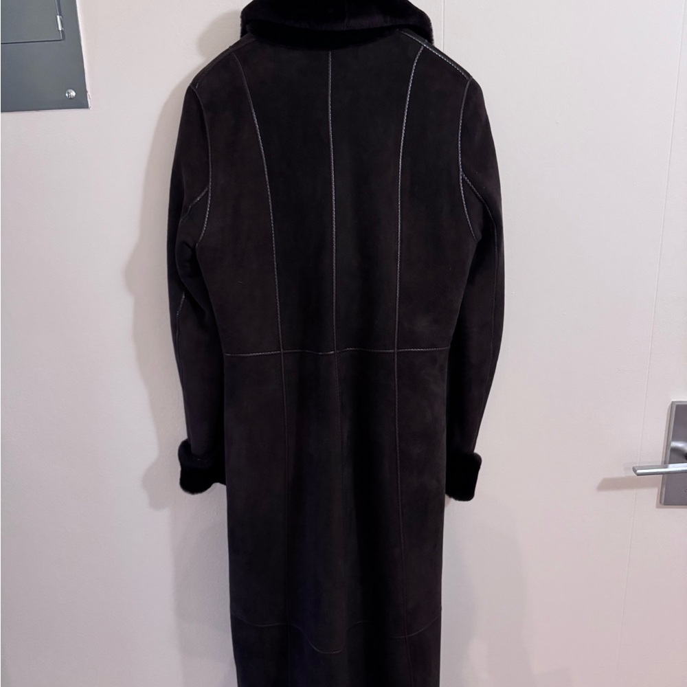 Brown Shearling Women's Coat - Picture 6 of 6